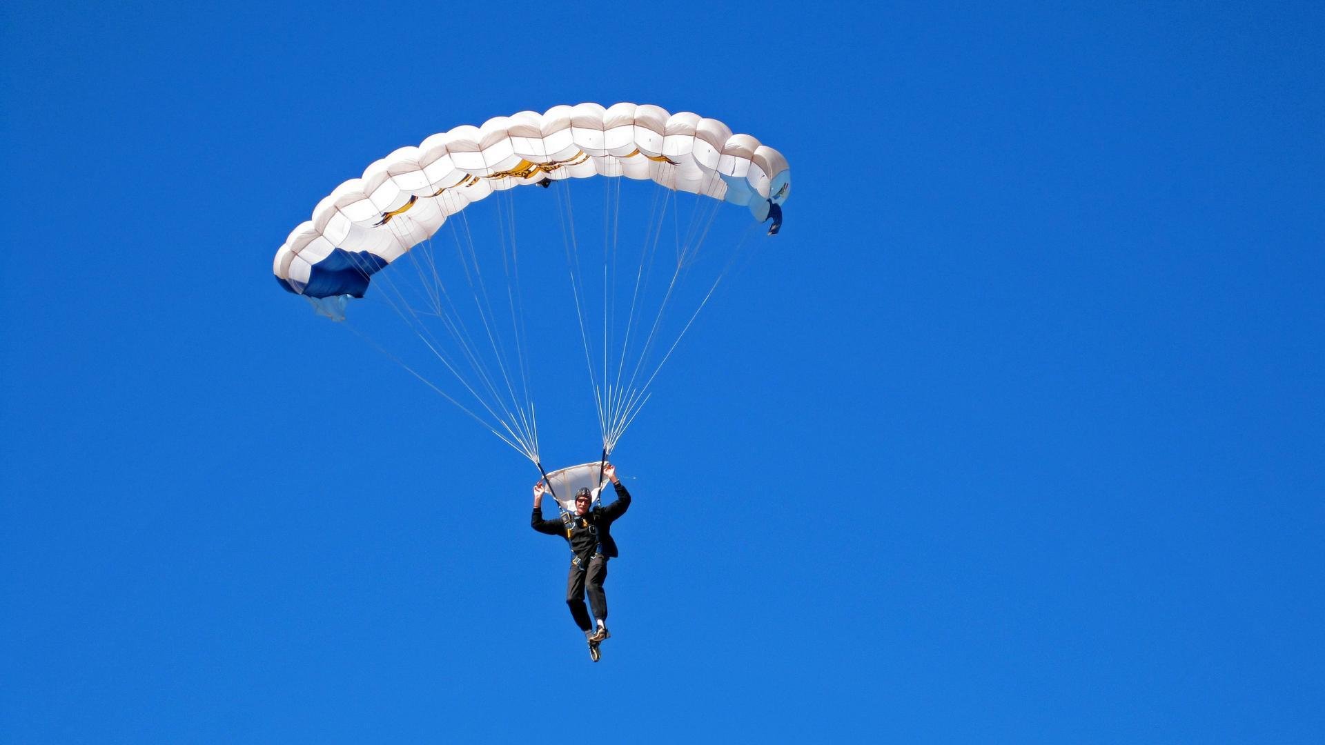 竞技精神:运动员坚韧不拔的拼搏故事,竞技精神的事例