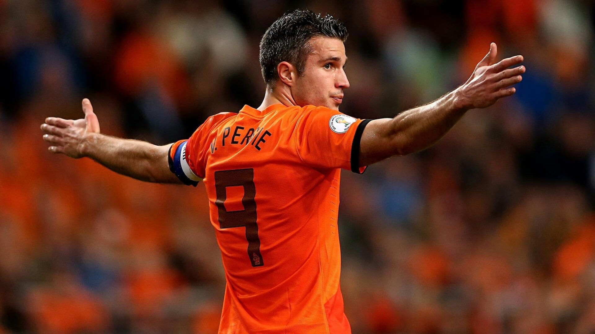 荷兰骑手 Marlies van Baalen 在巴黎奥运会盛装舞步比赛中获得第十名，展现坚韧精神。